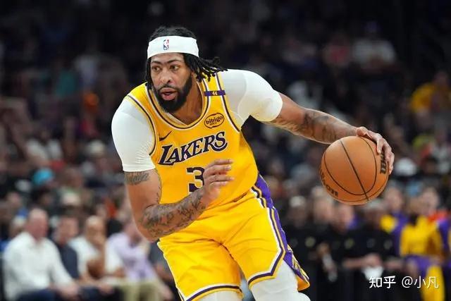 塔图姆轰43+16+10绿军复仇公牛 爵士轻取篮网